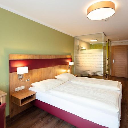 Ferienhotel Herzog Neumarkt am Wallersee Eksteriør bilde