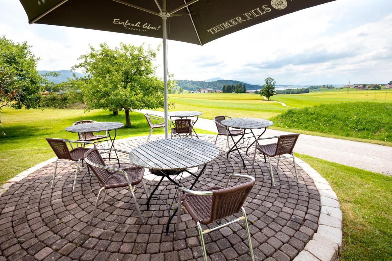 Ferienhotel Herzog Neumarkt am Wallersee Eksteriør bilde